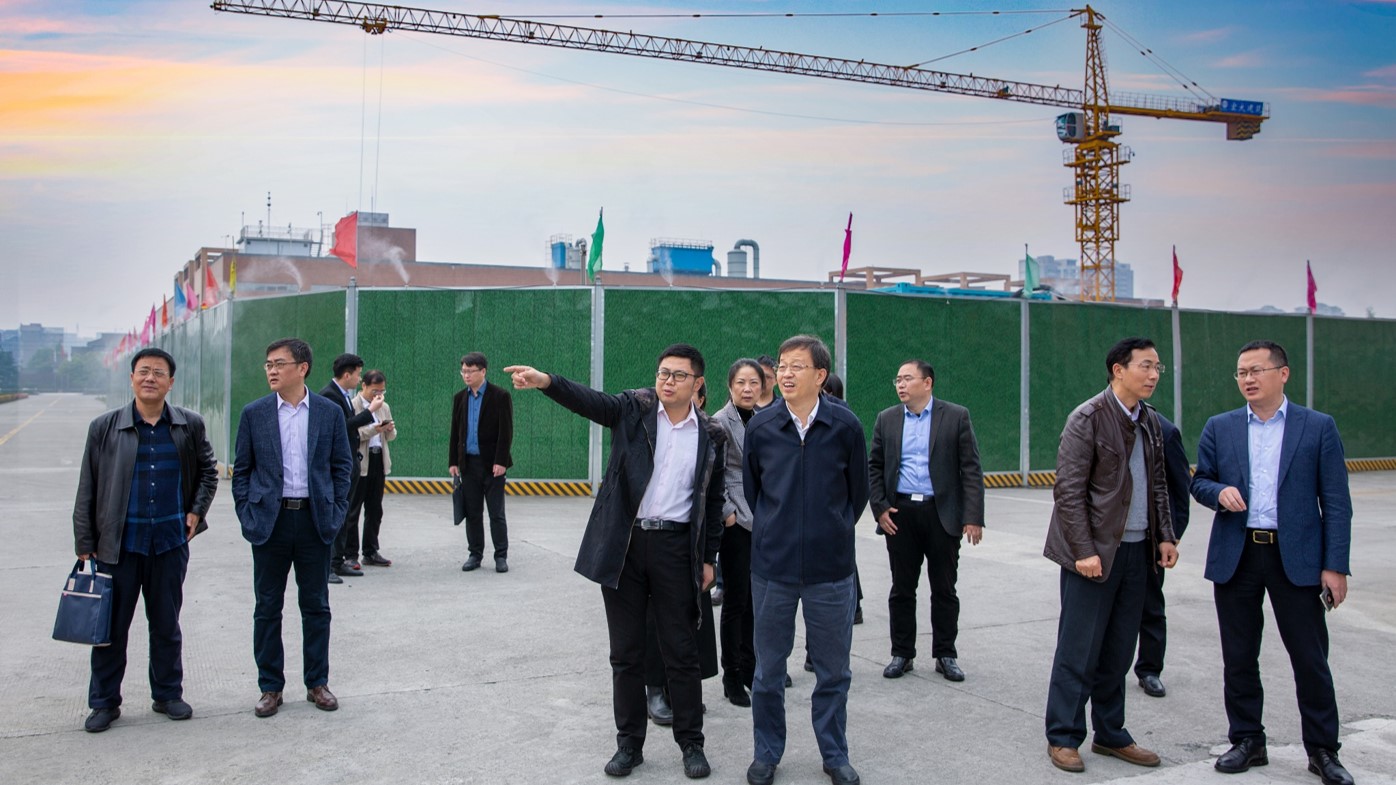 江蘇省政府參事調(diào)研四川海蓉藥業(yè)，共話川藥發(fā)展之路